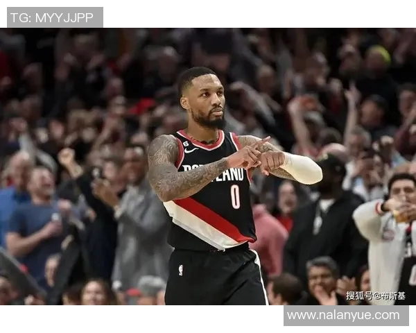 开拓者大胜雷霆,利拉德独砍30+10,引领胜利 开拓者大胜雷霆,利拉德独砍30+10,引领胜利