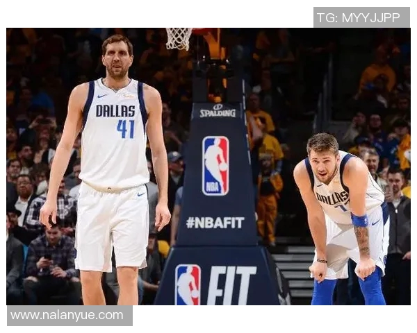 张博退役姚明的篮球传奇岁月与中国篮球的未来展望 张博退役姚明的篮球传奇岁月与中国篮球的未来展望