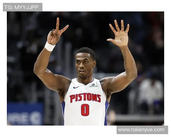 活塞队中锋杰克逊因膝伤休战一个月,球队面临新的挑战 活塞队中锋杰克逊因膝伤休战一个月,球队面临新的挑战