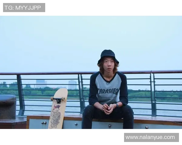 滑板梦想与人生哲学:刘磊的深度对话与成长故事 滑板梦想与人生哲学:刘磊的深度对话与成长故事